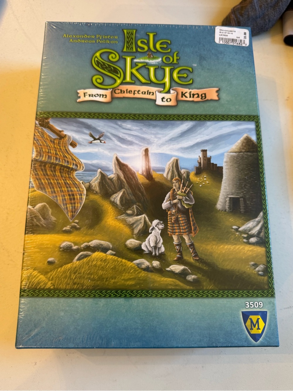 Isle of Skye Strategy Game - Blue Box